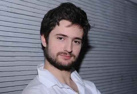 Grzegorz Daukszewicz o walce z uzależnieniami. "Jestem alkoholikiem i narkomanem w abstynencji"