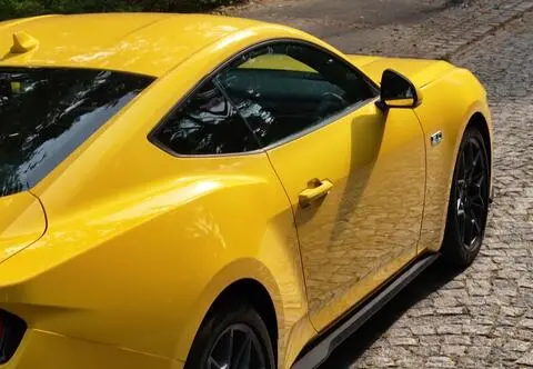 Ford Mustang GT. Trudno go nie zauważyć i nie usłyszeć