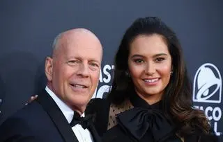 Bruce Willis z żoną Emmą