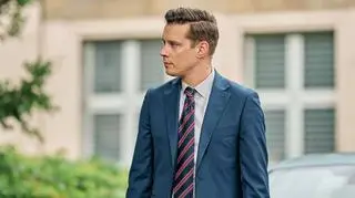 "Na Wspólnej" odc. 4092, Darek Żbik