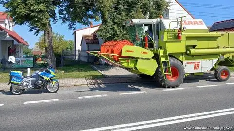 Policja kontroluje pojazdy rolnicze