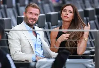 Przyjaciółka stanęła w obronie Nicoli Peltz. Nie gryzła się w język i uderzyła w Beckhamów