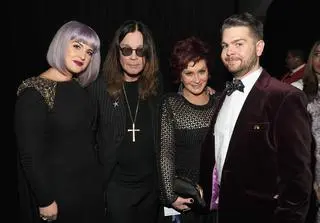 Kelly Osbourne, Ozzy Osbourne, Sharon Osbourne i Jack Osbourne 