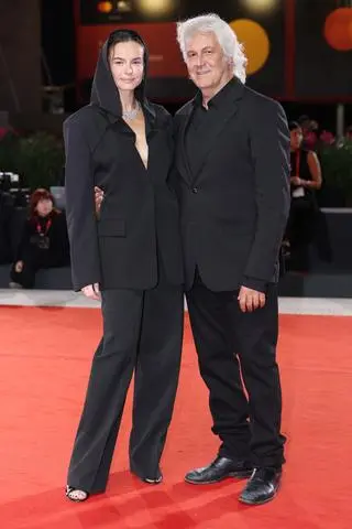 Kasia Smutniak z mężem