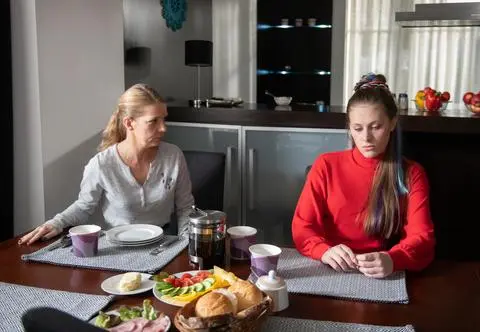 "Na Wspólnej". Myślała, że zostanie w serialu przez pół roku. Gra już kilkanaście. O kim mowa?