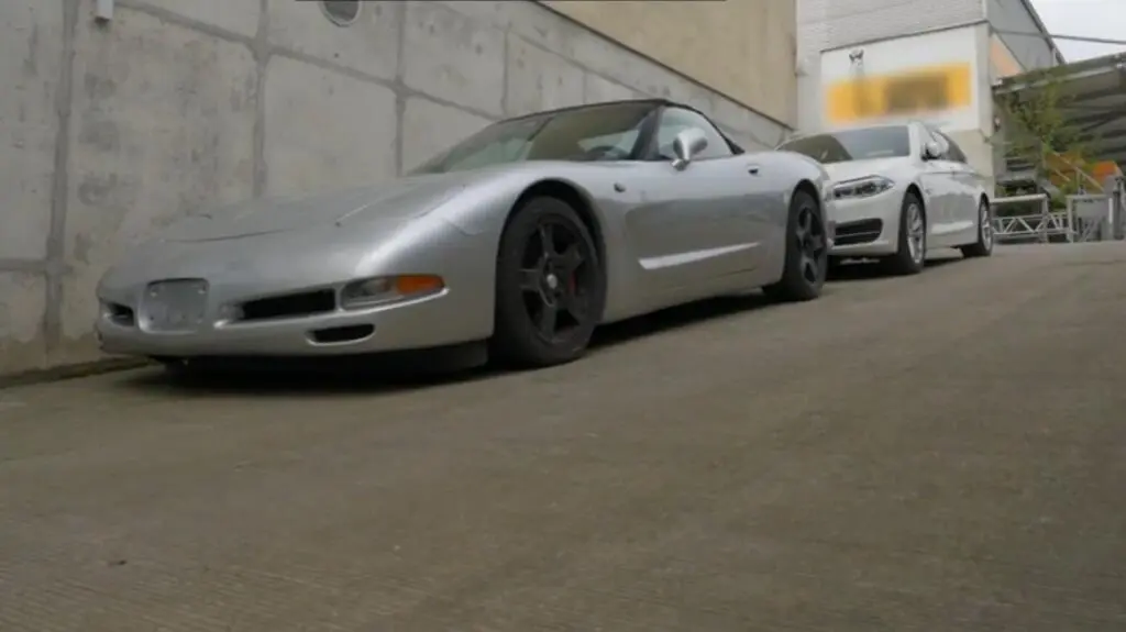 Jacek w Szwajcarii sprawdzi Corvette C6.