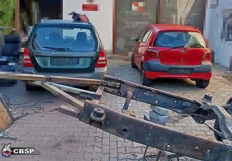 CBŚP zatrzymało 10 osób. Chodzi o fikcyjne kolizje i wyłudzanie odszkodowań