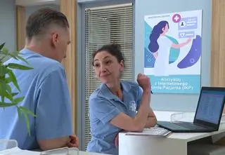 "Na Wspólnej" odc. 4002. Szok! Siostra rozbije związek Weroniki i Nalepy? [PRZED EMISJĄ w TV]