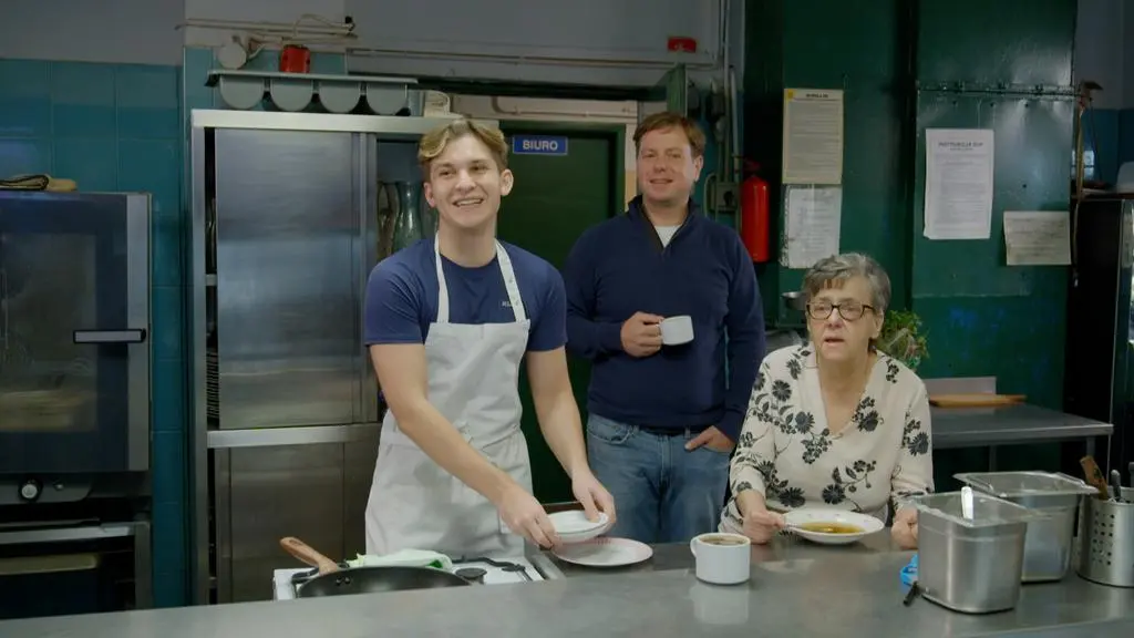 Bohaterowie "Kuchennych rewolucji" na kanapie w "Gogglebox"!