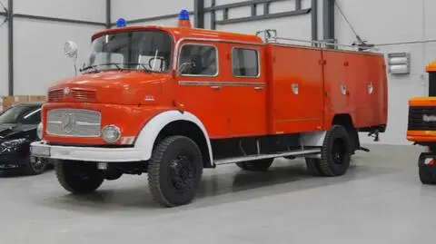Zawodowi handlarze. RAV4 „spod lady” i wóz strażacki