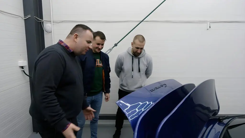ZAWODOWI_HANDLARZE_S17_E04 (5)