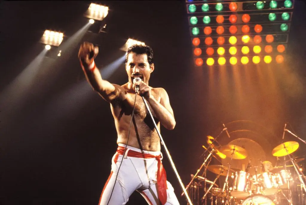  Freddie Mercury