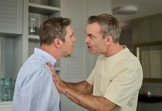 "Na Wspólnej" w odcinkach 3911 - 3914: Zbrodnia, rozstanie, oskarżenie o mobbing i ciąża!