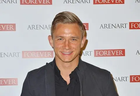 Jakub Rzeźniczak w programie ''Mistrzowskie pojedynki. Eternal Glory''. Sprawdź informacje na jego temat