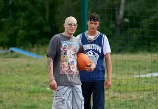 Top Model: Żabson uczył Filipa, jak uwodzić Olę. "Ładniej mnie poderwałeś"