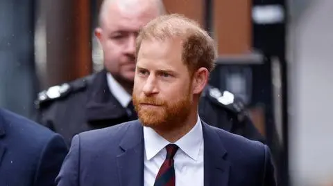 Stalkerka pojawiła się tuż obok księcia Harry'ego. Ochrona była bezradna