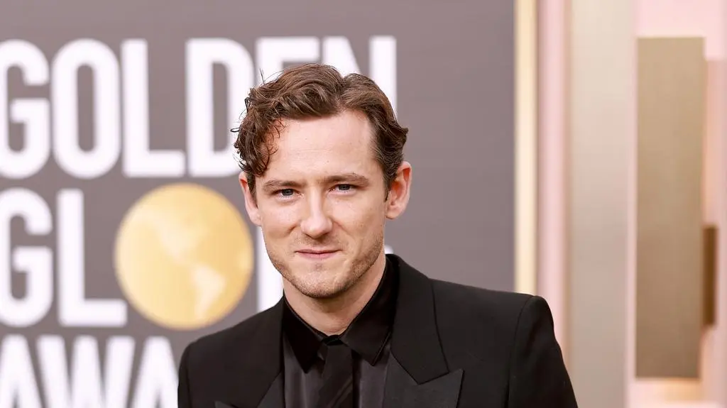 Lewis Pullman