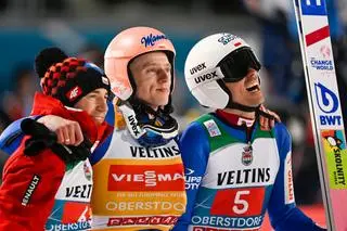 Kamil Stoch, Dawid Kubacki, Piotr Żyła w Obersdorfie