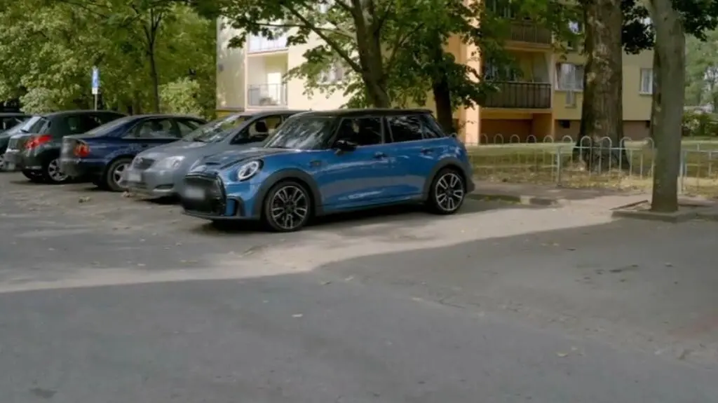 MINI Cooper z 2023r.