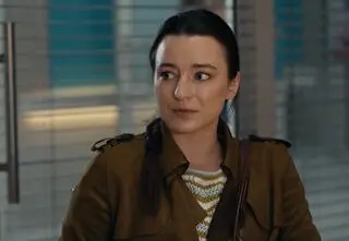 "Szpital św. Anny". Marta wyjawiła sekret Tomka, Kaśka i Bartek znów się zbliżyli, Daria pokazała pazurki, a na SOR-ze... strzelanina 