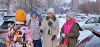 "Na Wspólnej", odc. 4178. Monika ścina się z mamą Fiony. Znana aktorka dołącza do obsady! [PRZED EMISJĄ w TV]