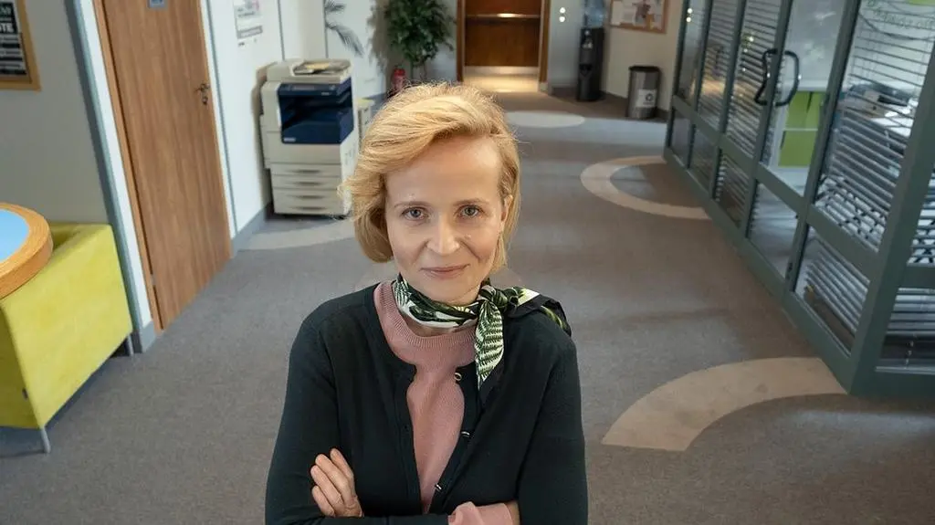 JOANNA (DOMINIKA KLUŹNIAK)
