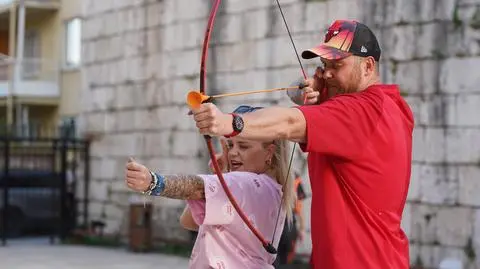 Azja Express: Strzelanie z łuku i liczenie ubrań