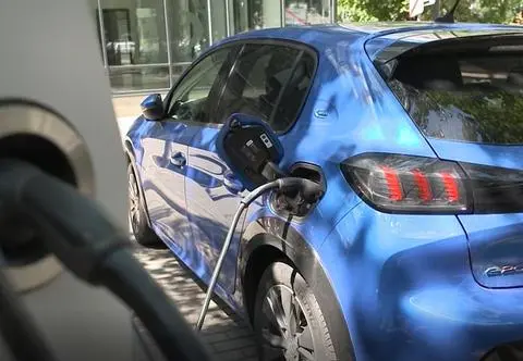 Dopłaty do elektryków po nowemu? Trwają konsultacje