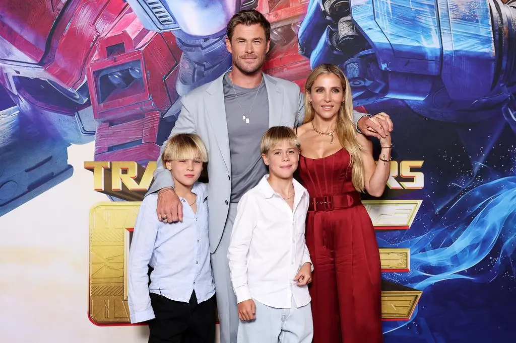 Chris Hemsworth i Elsa Pataky z synami Sashą i Tristanem