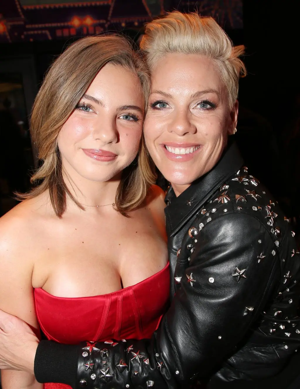 Pink i Willow Sage Hart