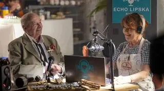 Maria Winiarska i Bohdan Łazuka na planie filmu "Dalej Jazda 2" 