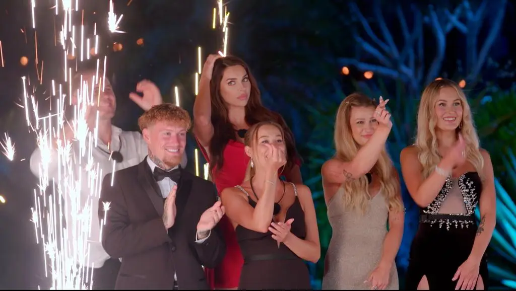 TVN7_PRORES_HOTEL_PARADISE_S11_ODC_34