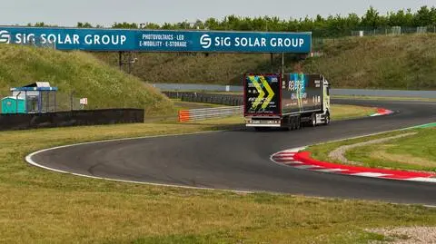 Mercedes eActros 600 z rekordem Guinnessa
