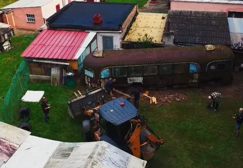 Autobus jak biały kruk