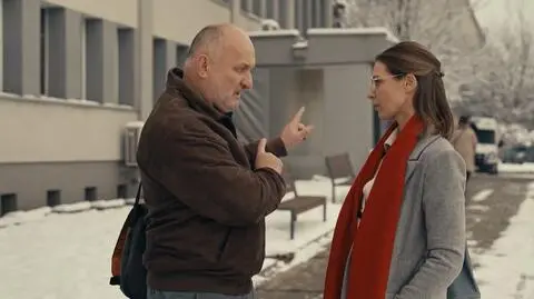 "Szpital św. Anny", odc. 89. Rogowski przekaże Zosi sensacyjne plotki. Chodzi o Sabinę i dyrektora Streckera! [PRZED EMISJĄ W TV]