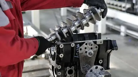 Redukcja w Stellantis Tychy może uderzyć w cały region. Związkowcy ostrzegają przed falą zwolnień