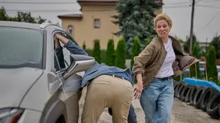 "Na Wspólnej" odc. 4125-4127. Gwałciciel, kradzież nagich zdjęć i spotkanie z byłym kochankiem! [STRESZCZENIE]