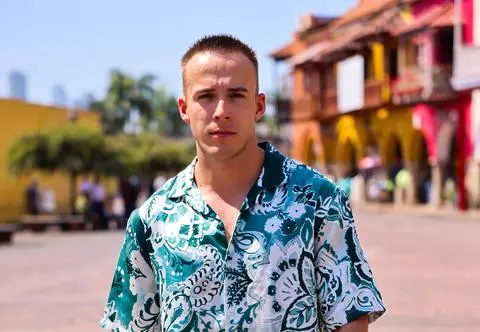 Michał Jędrzejczak z HP 7 pokazał dziewczynę. Kim jest zjawiskowa blondynka? 