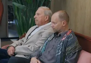 Jerzy Stuhr zagrał tylko w jednym serialu z synem. Pamiętacie o który chodzi?
