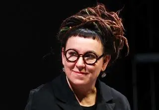 Olga Tokarczuk uhonorowana przez prestiżową francuską uczelnię. "Staję przed Akademią jako przybyszka z innego świata"
