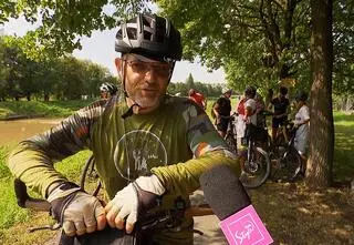 63-letni dziadek Olinka przemierza Polskę na rowerze dla chorego wnuka