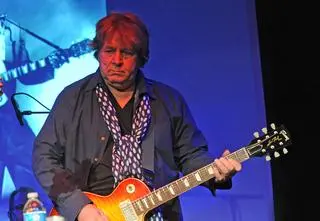 Na jaw wyszła szokująca tajemnica kradzieży gitary Rolling Stones. Nie uwierzysz, co zrobili złodzieje! 