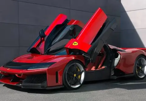 Ferrari F80. Nowy hipersamochód z Maranello 