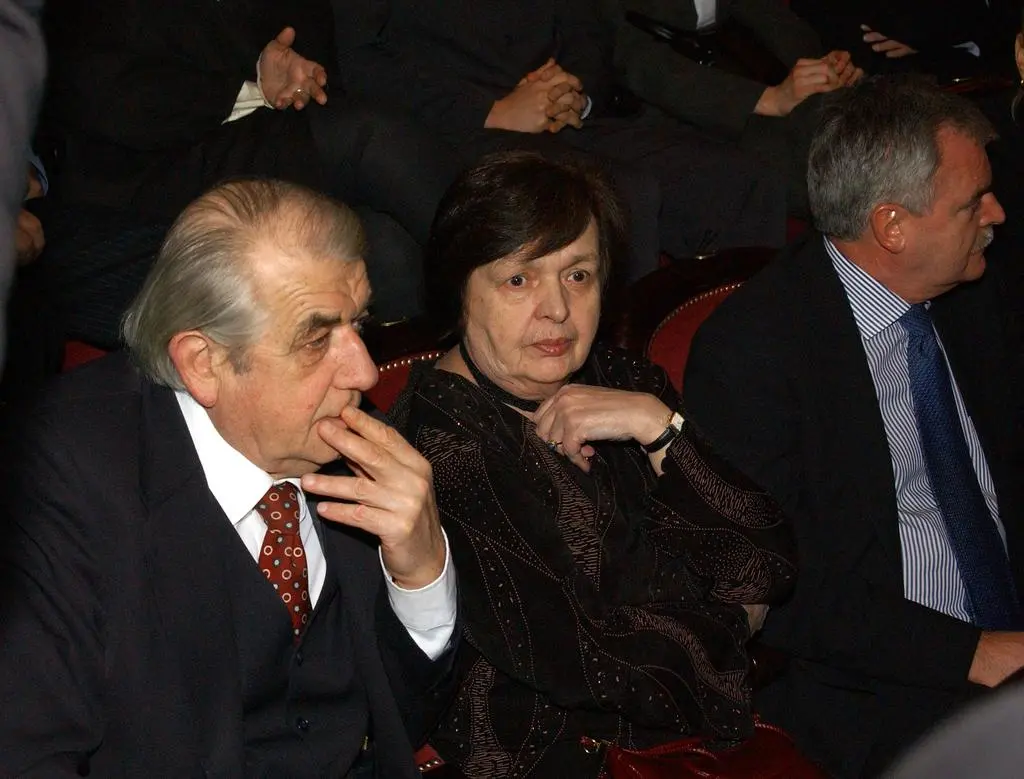 Nie żyje dr Anna Wajszczuk-Religa. Żona prof. Zbigniewa Religi miała 85 lat