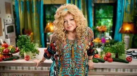 Aromatyczna zupa serowa z grzanką z chałki – przepis z programu "Magda gotuje internet"