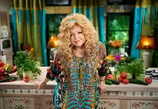 Aromatyczna zupa serowa z grzanką z chałki – przepis z programu "Magda gotuje internet"