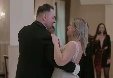 "Popłaczę się za chwilę". Dlaczego Agata tak przeżywała pierwszy taniec?