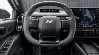 hyundai-ioniq-3-11