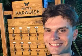 Pierwszy komentarz Kuby po Rajskim Rozdaniu! Zaskakujące wyznanie uczestnika "Hotelu Paradise". Zadrwił z Alicji?! [TYLKO U NAS]