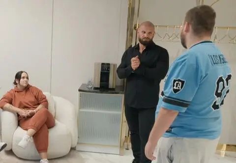 "Kanapowcy". Uczestnicy idą na badania. Wyniki zaniepokoiły trenera. Zobacz wideo przed emisją w TV